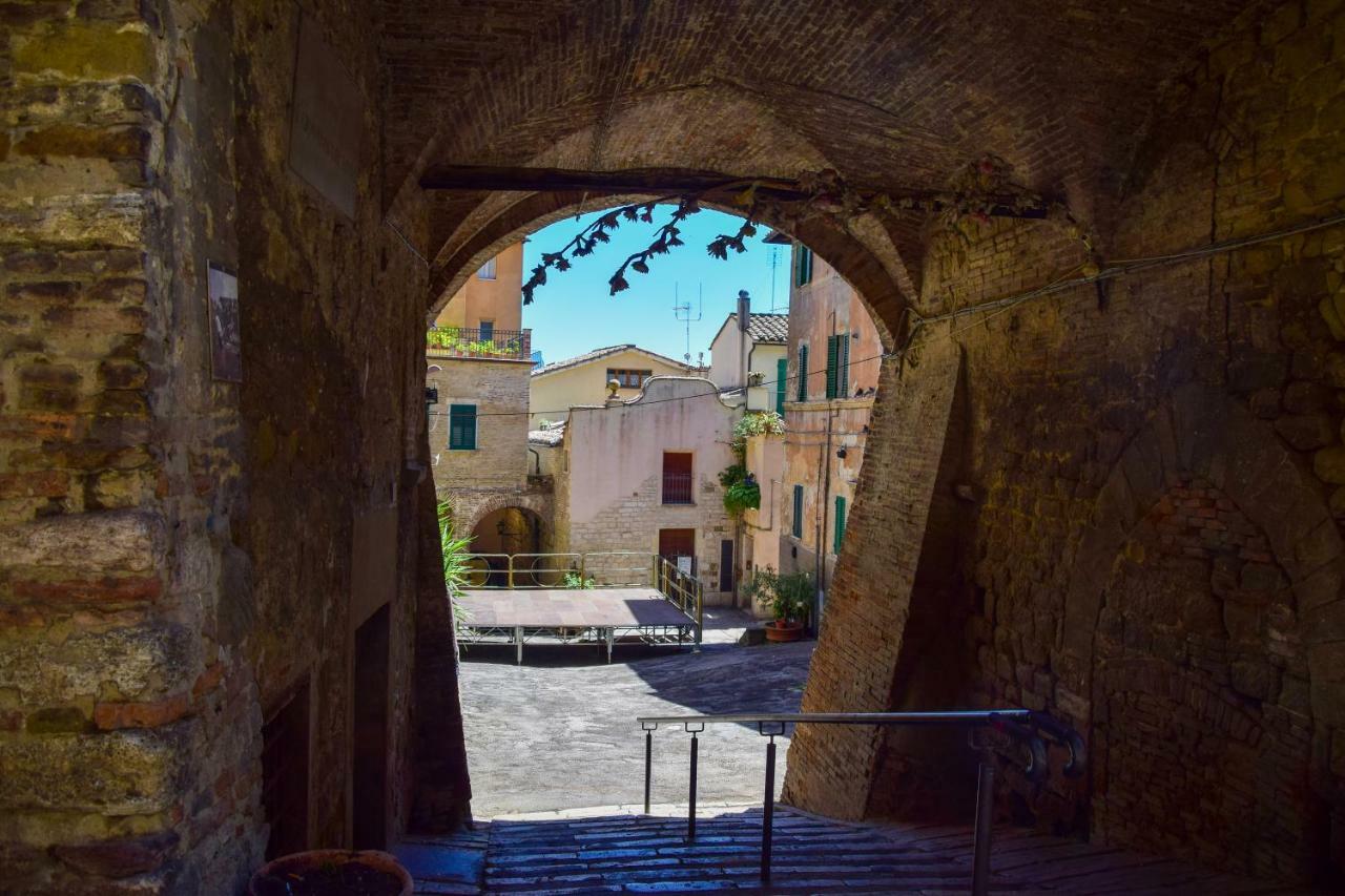 In Centro Da Piero - Appartamento In Via Della Viola Perugia Kültér fotó