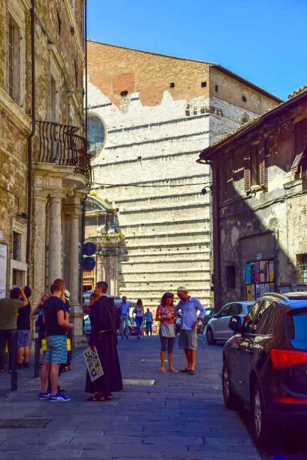 In Centro Da Piero - Appartamento In Via Della Viola Perugia Kültér fotó