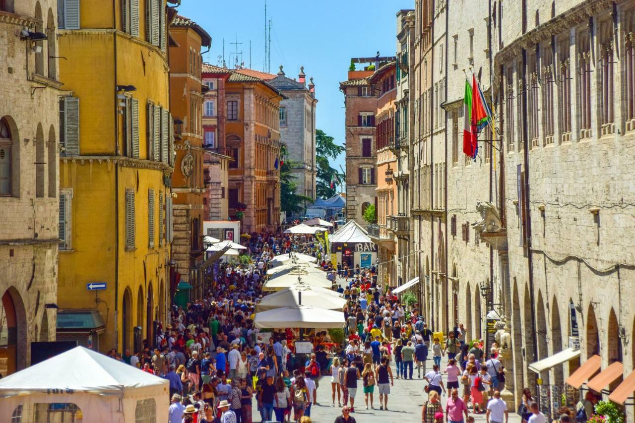 In Centro Da Piero - Appartamento In Via Della Viola Perugia Kültér fotó